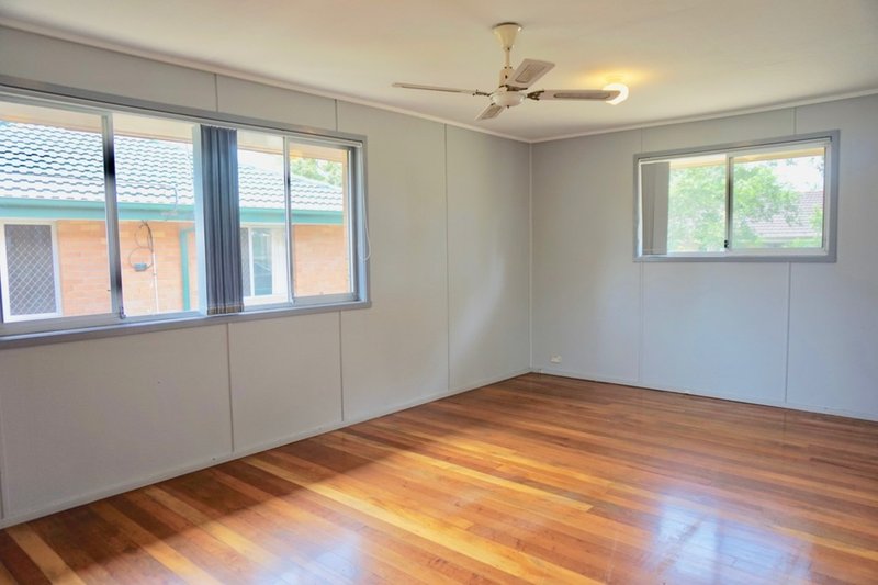 Photo - 43 Baringa Avenue, Logan Central QLD 4114 - Image 2