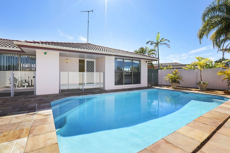 Photo - 43 Barrier Reef Drive, Mermaid Waters QLD 4218 - Image 6