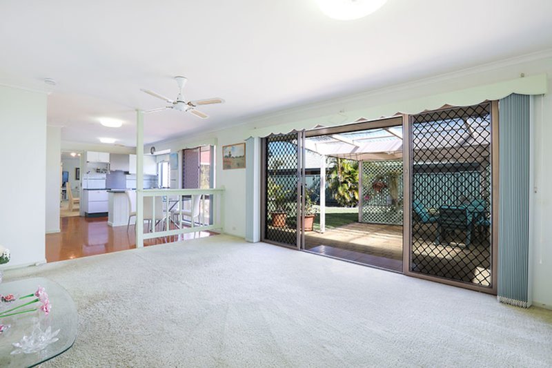 Photo - 43 Barrier Reef Drive, Mermaid Waters QLD 4218 - Image 13