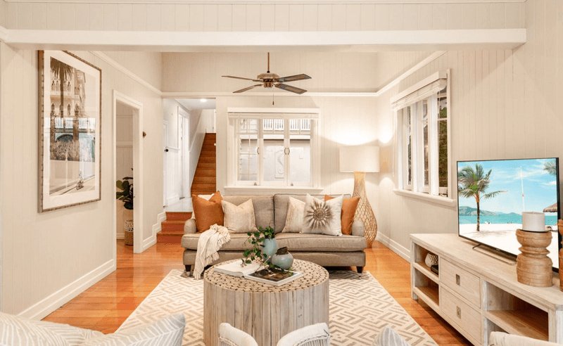 Photo - 43 Barton Parade, Balmoral QLD 4171 - Image 2