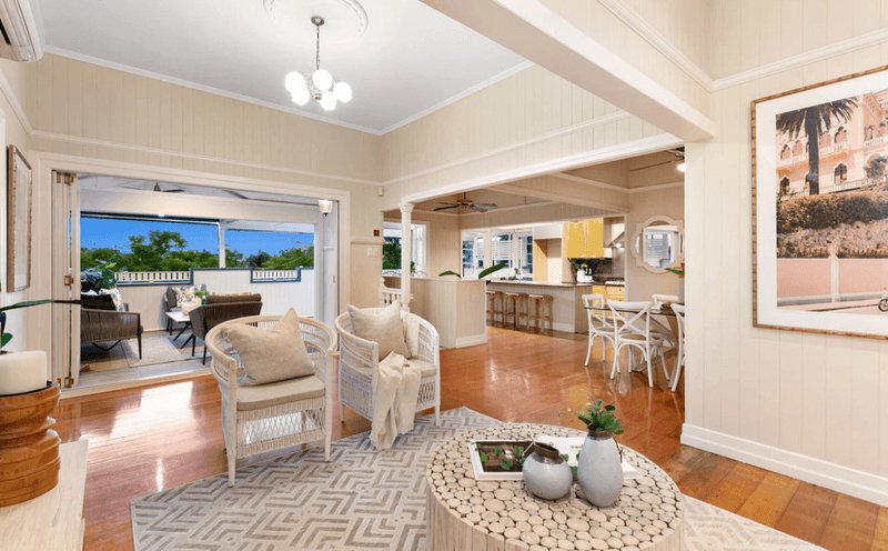 Photo - 43 Barton Parade, Balmoral QLD 4171 - Image 3
