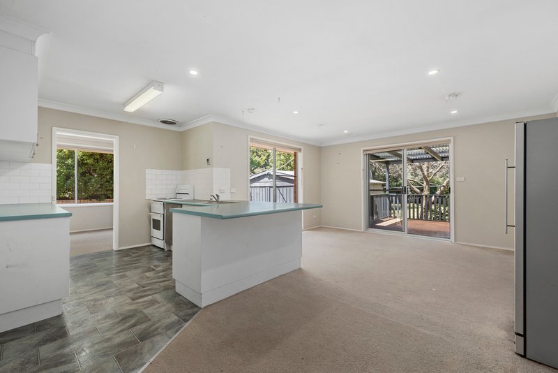 Photo - 43 Batchelor Street, Torrens ACT 2607 - Image 5