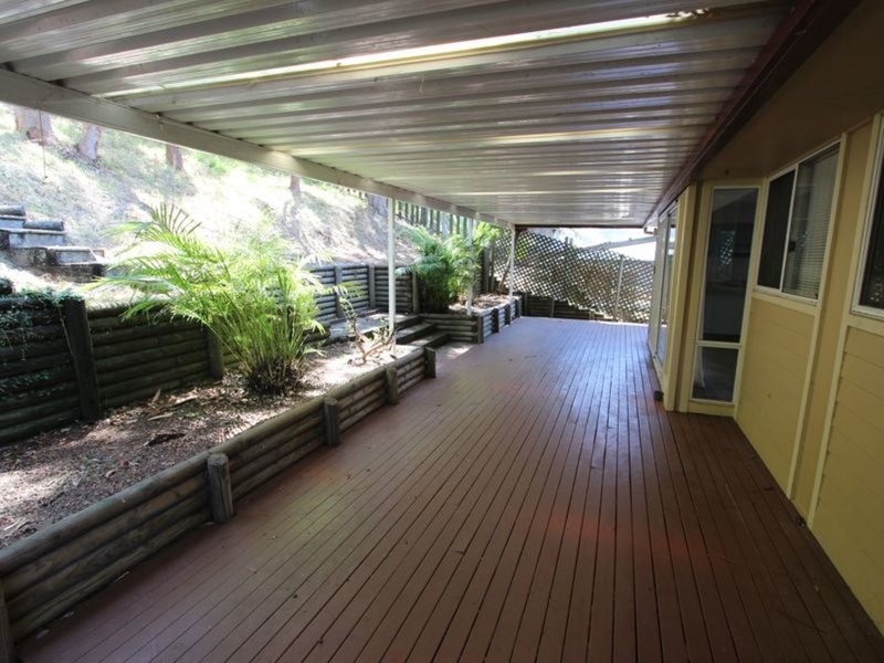 Photo - 43 Beach Road, Wangi Wangi NSW 2267 - Image 9