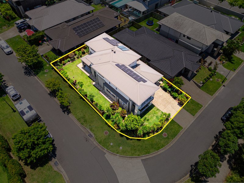 Photo - 43 Belconnen Drive, Pimpama QLD 4209 - Image 34