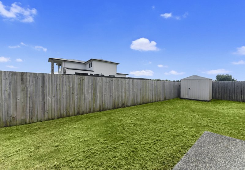 Photo - 43 Benham Avenue, Kallangur QLD 4503 - Image 14