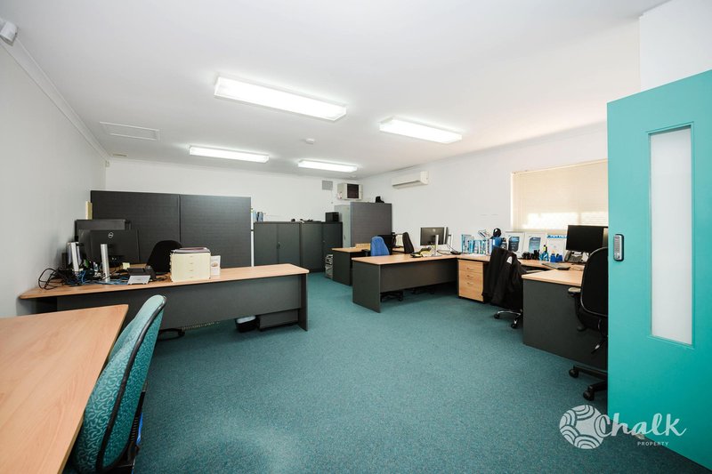 Photo - 4/3 Benjamin Way, Rockingham WA 6168 - Image 6