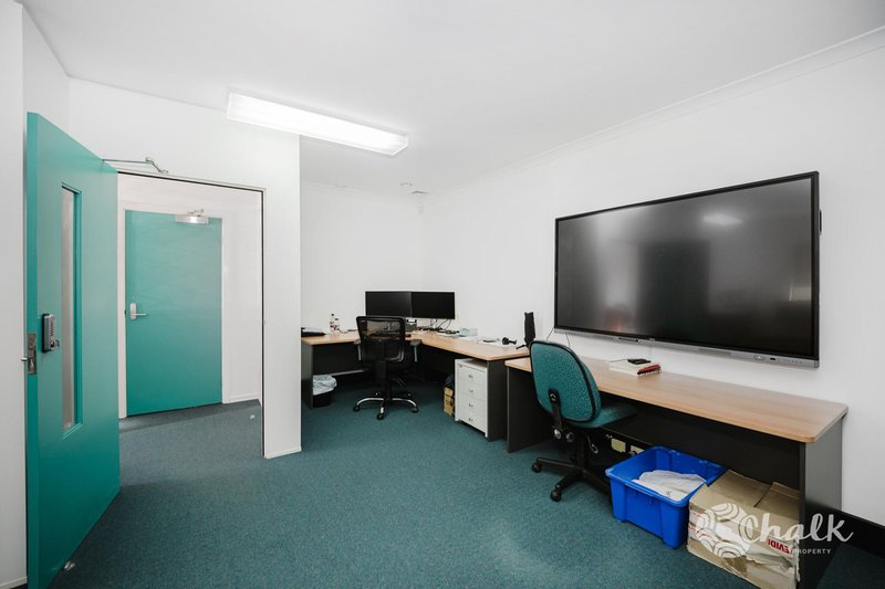 Photo - 4/3 Benjamin Way, Rockingham WA 6168 - Image 13