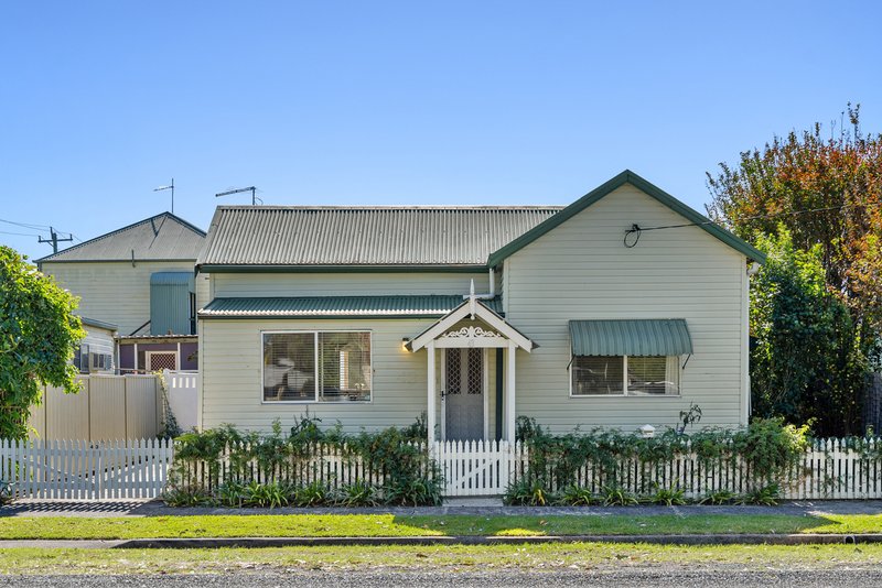 Photo - 43 Bentinck Street, Ballina NSW 2478 - Image 2