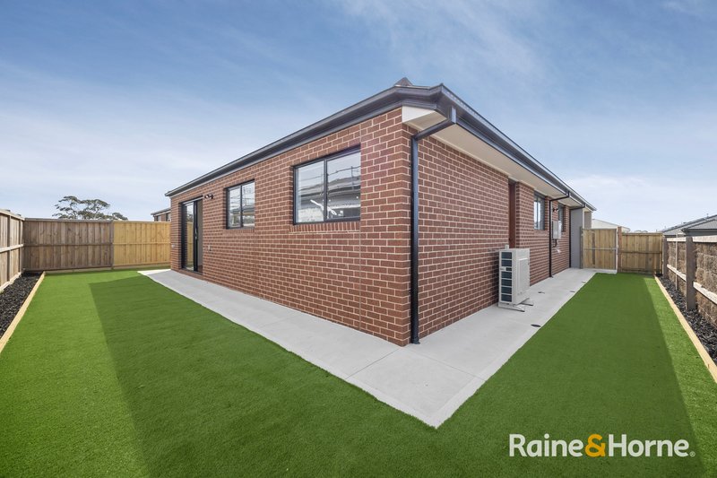 Photo - 43 Berkeley Drive, Armstrong Creek VIC 3217 - Image 8