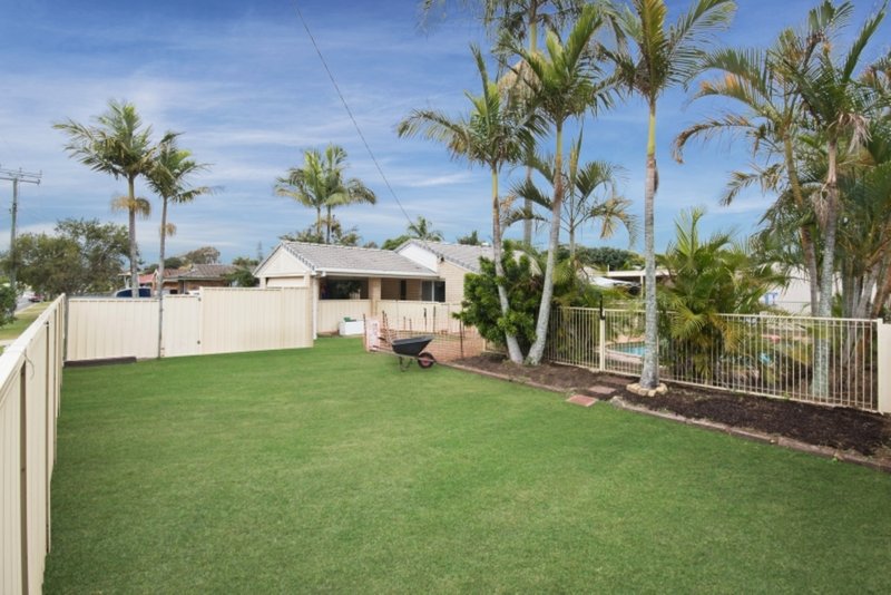 Photo - 43 Bermuda Avenue, Deception Bay QLD 4508 - Image 7