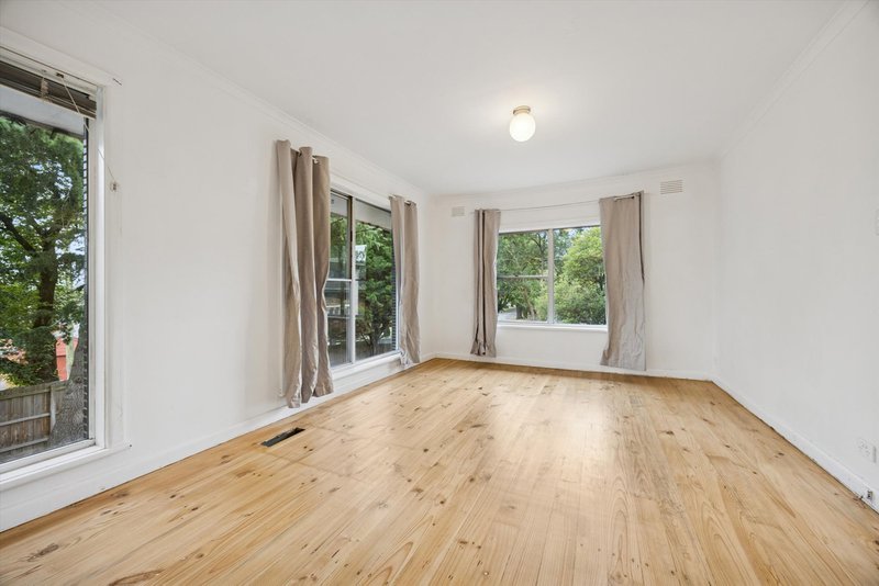 Photo - 43 Blackwood Park Road, Ferntree Gully VIC 3156 - Image 5