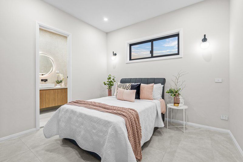 Photo - 43 Bluegate Street, Box Hill NSW 2765 - Image 9