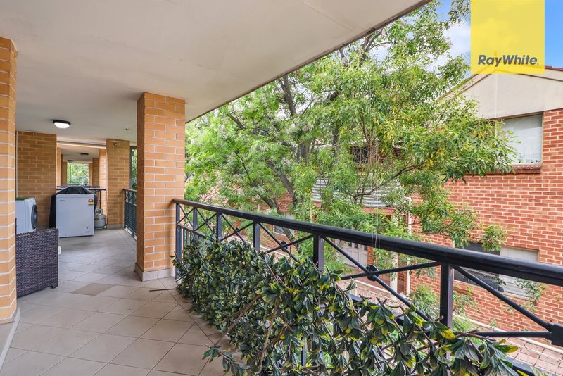 Photo - 4/3 Brisbane Street, Harris Park NSW 2150 - Image 7