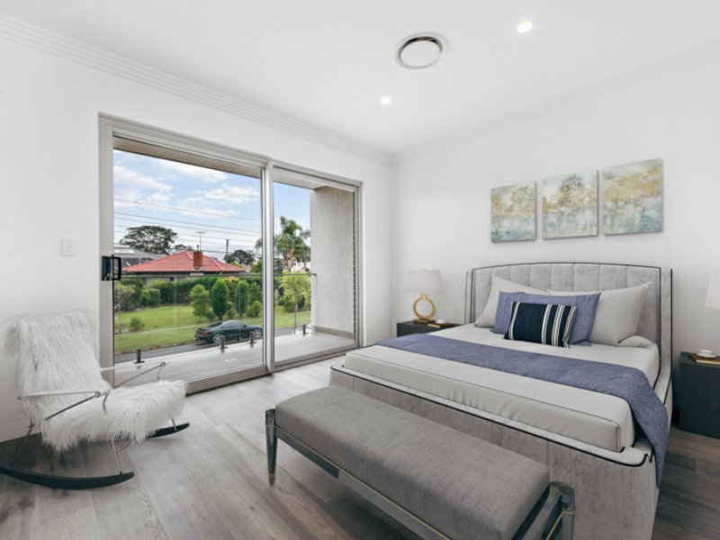 Photo - 43 Brockman Avenue, Revesby Heights NSW 2212 - Image 4