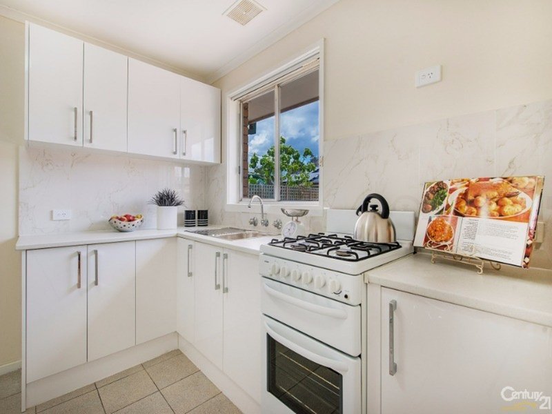 Photo - 4/3 Browning Avenue, Clayton South VIC 3169 - Image 2