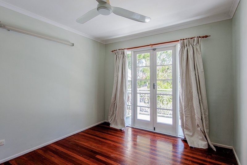 Photo - 43 Camaro Street, Runcorn QLD 4113 - Image 9