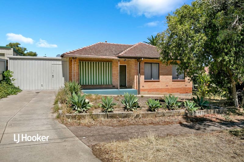 43 Campbell Drive, Para Hills SA 5096