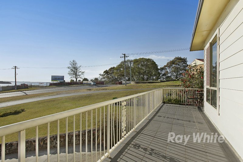 Photo - 43 Carawa Street, Wangi Wangi NSW 2267 - Image 4