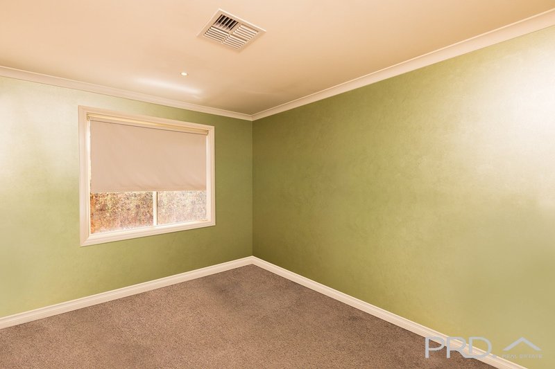 Photo - 43 Chardonnay Drive, Mildura VIC 3500 - Image 4