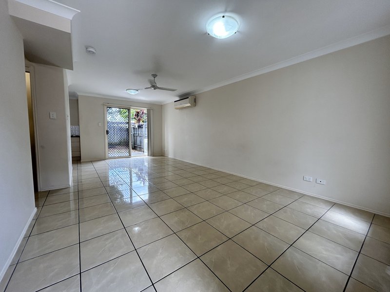 Photo - 4/3 Charles Street, Caboolture QLD 4510 - Image 3