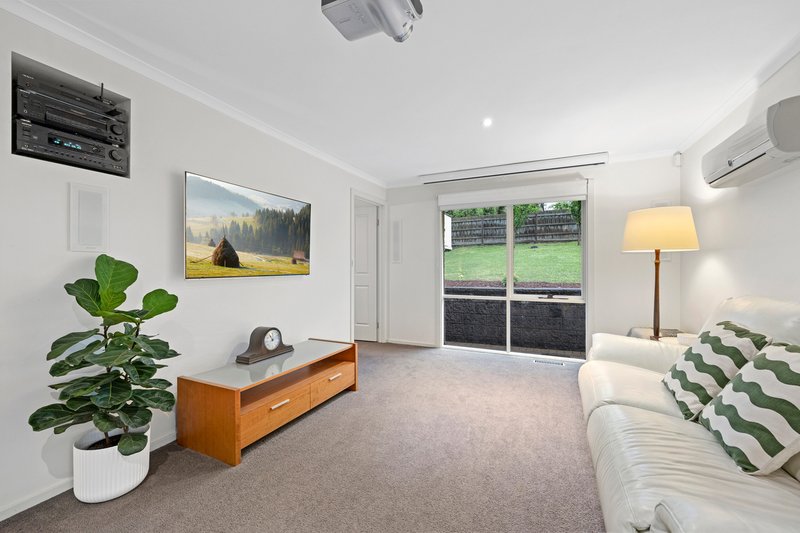 Photo - 43 Chirnside Drive, Chirnside Park VIC 3116 - Image 7