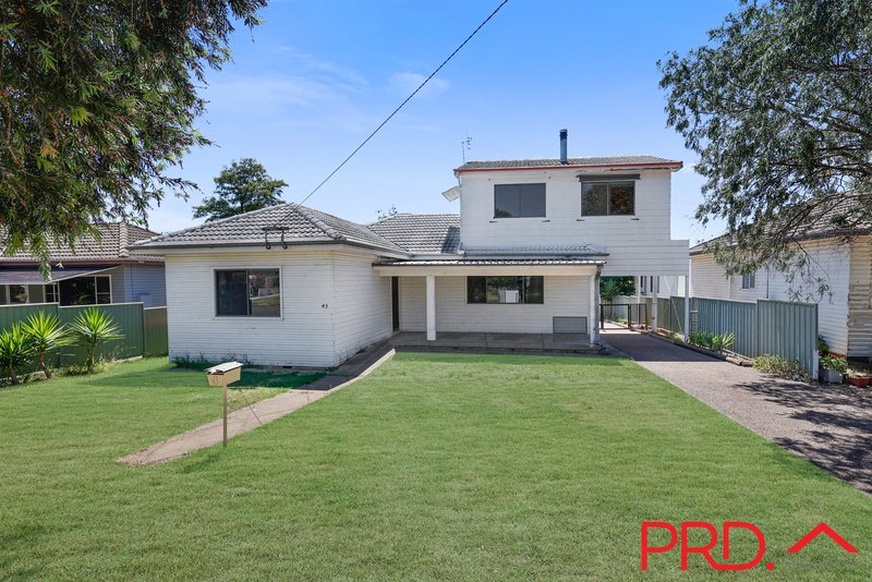 43 Churchill Street, Tamworth NSW 2340