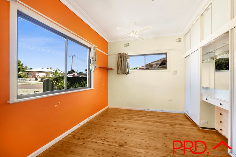 Photo - 43 Churchill Street, Tamworth NSW 2340 - Image 2