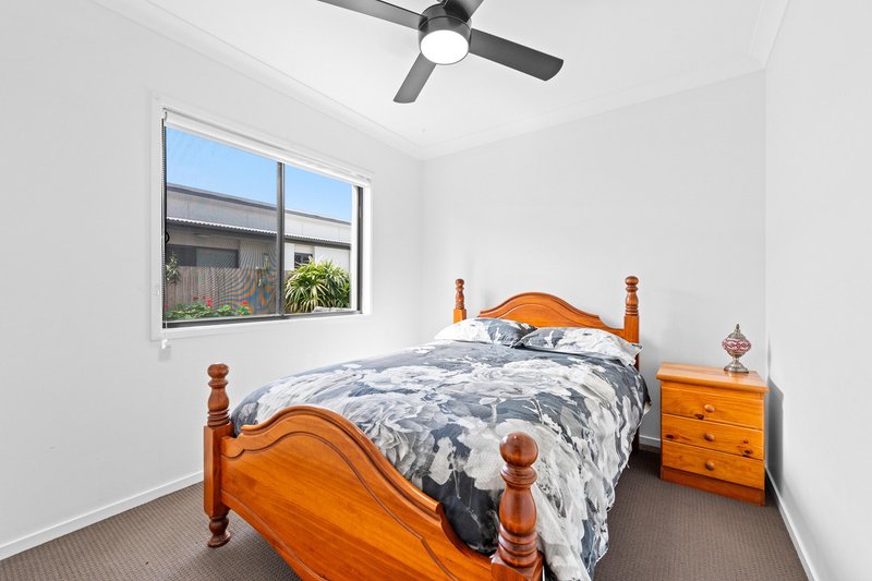 Photo - 43 Cobalt Crescent, Caloundra West QLD 4551 - Image 10
