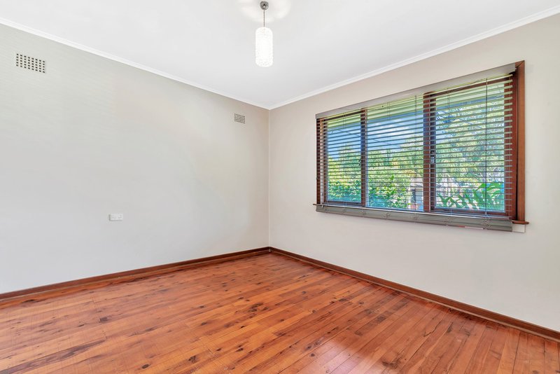 Photo - 43 Coonong St , Busby NSW 2168 - Image 4