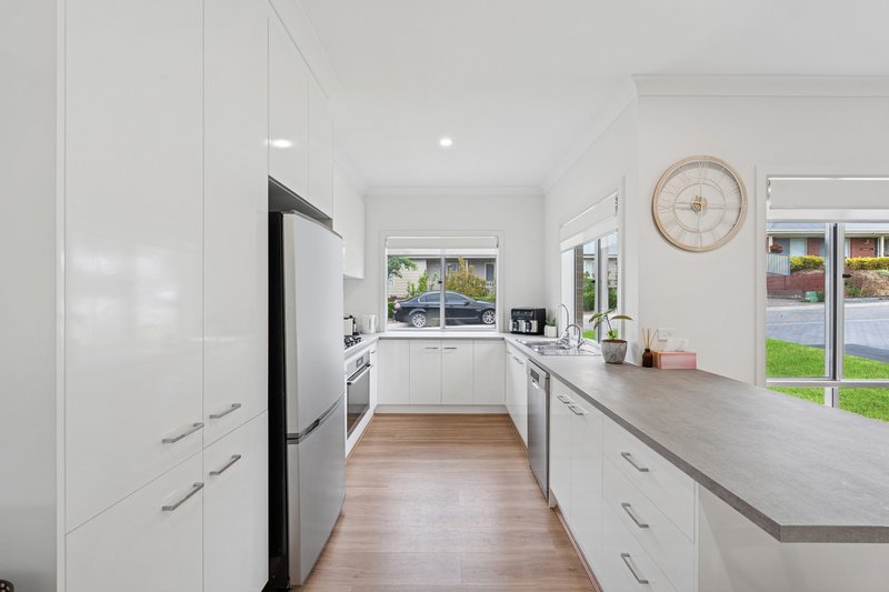 Photo - 43 Copeland Avenue, Lobethal SA 5241 - Image 6