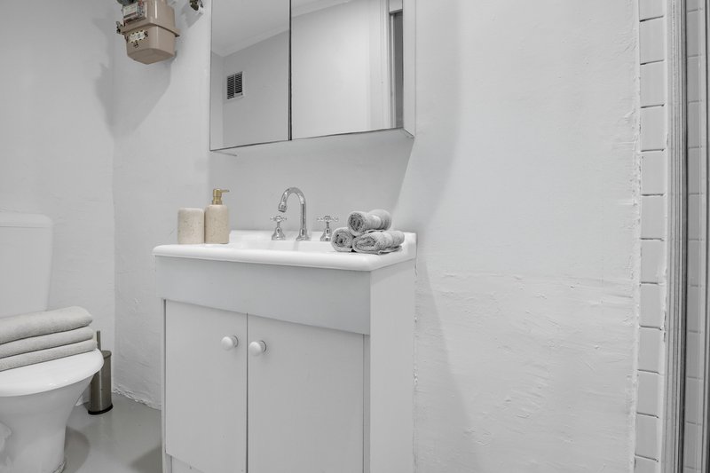 Photo - 43 Corben Street, Surry Hills NSW 2010 - Image 9