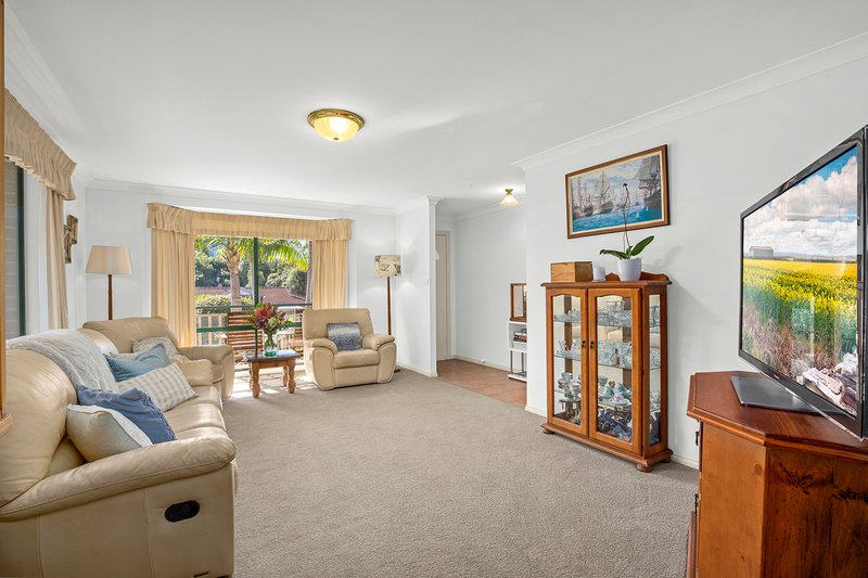 Photo - 43 Coriedale Drive, Coffs Harbour NSW 2450 - Image 2