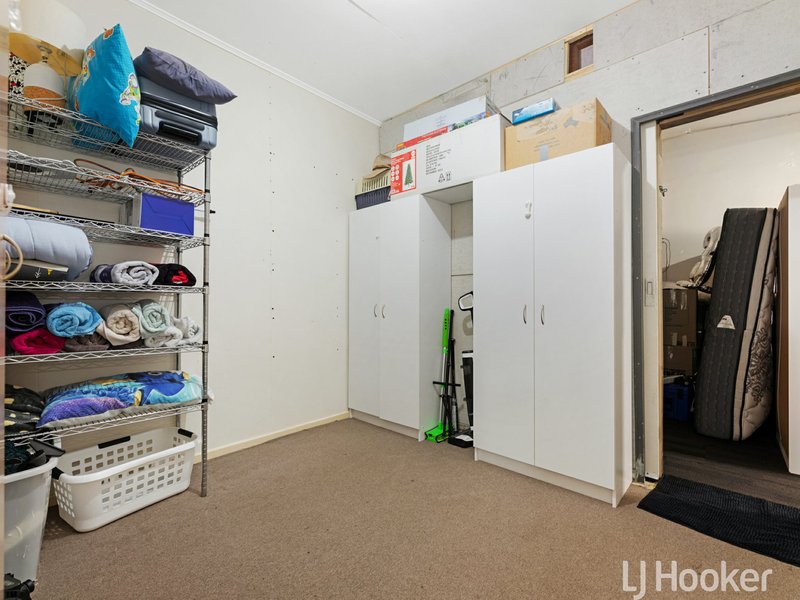 Photo - 43 Corser Street, Point Vernon QLD 4655 - Image 11