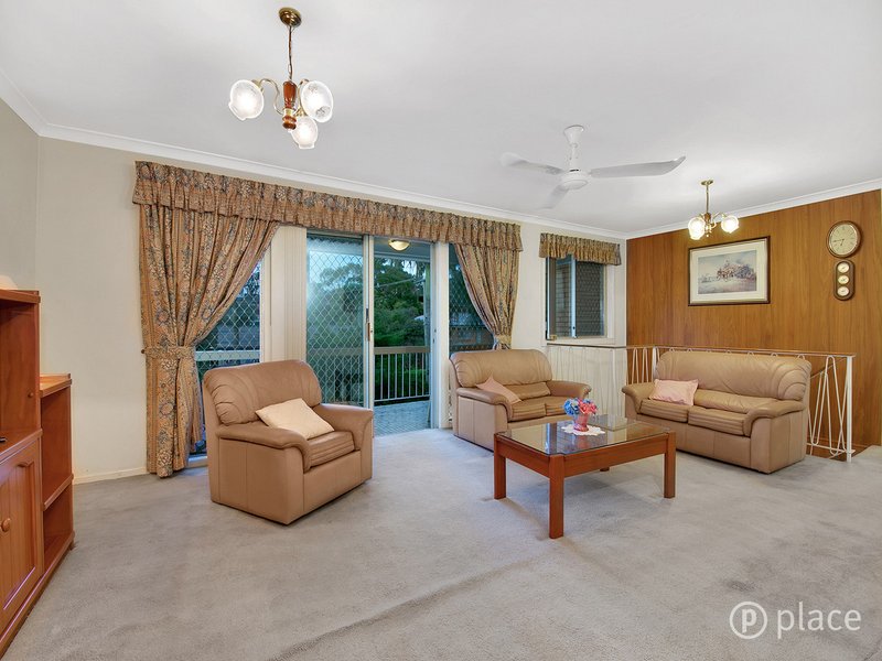 Photo - 43 Craigmont Street, Tarragindi QLD 4121 - Image 4