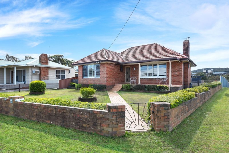 43 Crown Street, Belmont NSW 2280