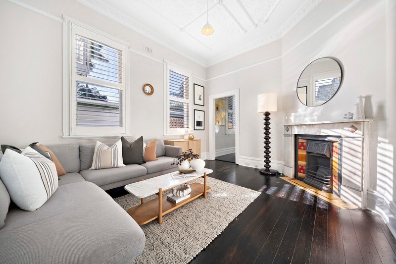 Photo - 43 Curtis Road, Balmain NSW 2041 - Image 2
