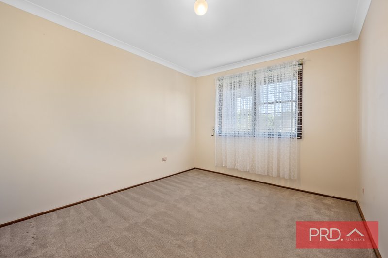 Photo - 43 De Meyrick Avenue, Casula NSW 2170 - Image 11