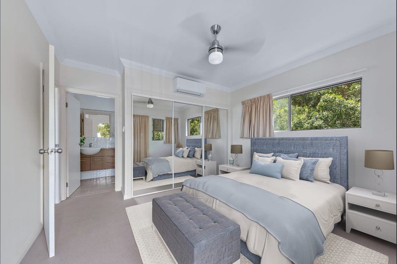 Photo - 4/3 Deloraine Close, Cannonvale QLD 4802 - Image 4