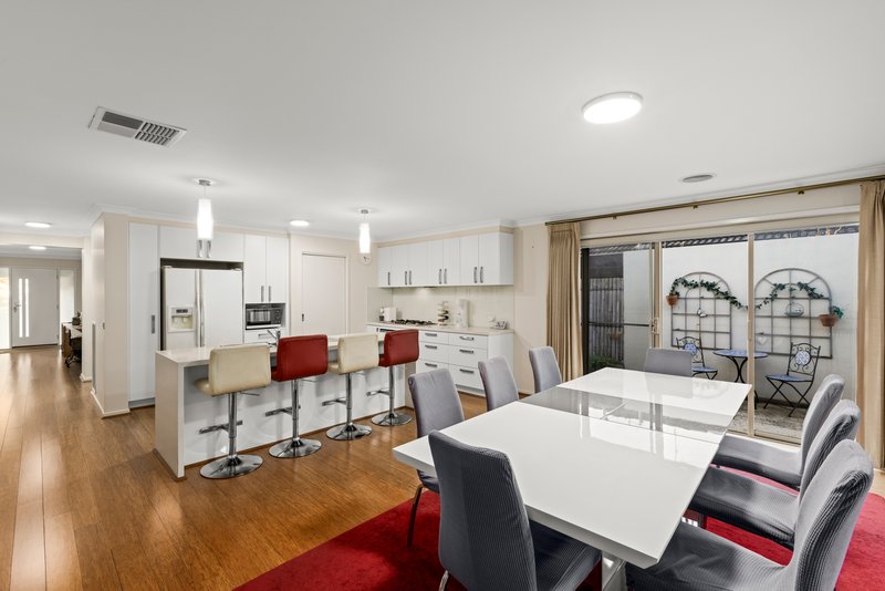 Photo - 43 Digby Avenue, Belmont VIC 3216 - Image 6