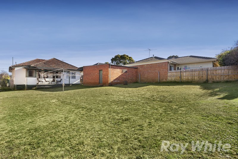 Photo - 43 Douglas Street, Ashwood VIC 3147 - Image 9