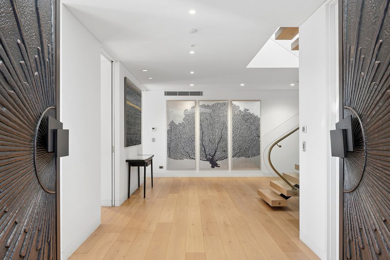 Photo - 43 Drumalbyn Road, Bellevue Hill NSW 2023 - Image 4