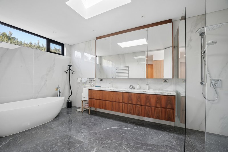 Photo - 43 Drumalbyn Road, Bellevue Hill NSW 2023 - Image 12