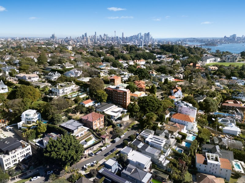 Photo - 43 Drumalbyn Road, Bellevue Hill NSW 2023 - Image 13