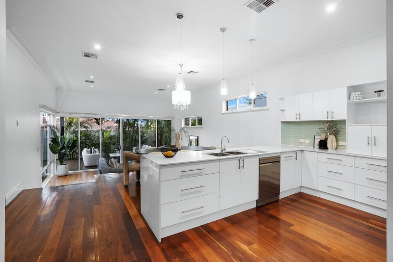 Photo - 43 East Street, Mount Hawthorn WA 6016 - Image 3