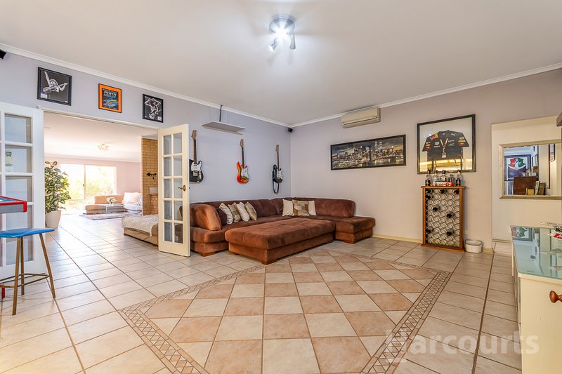 Photo - 43 Eastleigh Loop, Currambine WA 6028 - Image 9