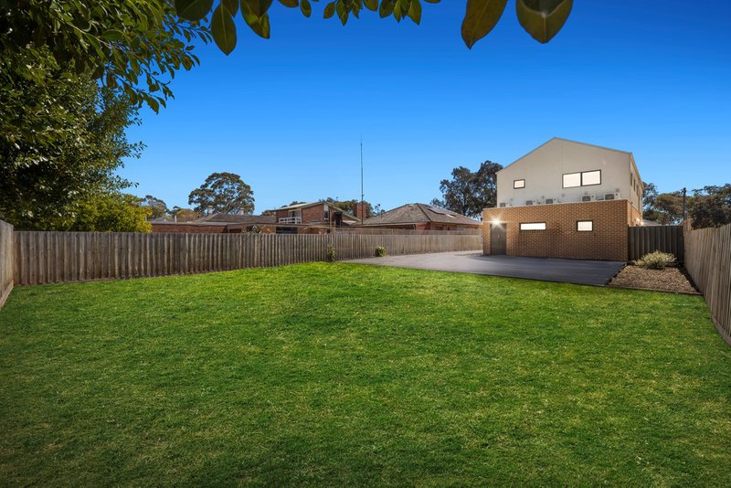 Photo - 43 Edgar Street, Werribee VIC 3030 - Image 19