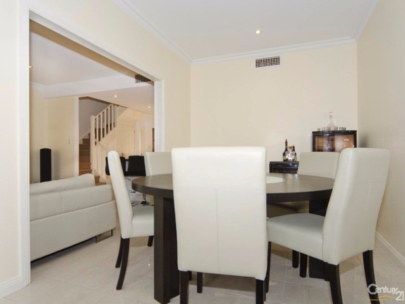 Photo - 4/3 Edison Street, Glenelg North SA 5045 - Image 6