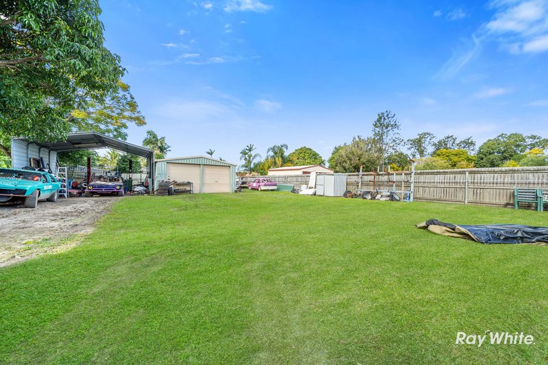 Photo - 43 Emerald Street, Marsden QLD 4132 - Image 11