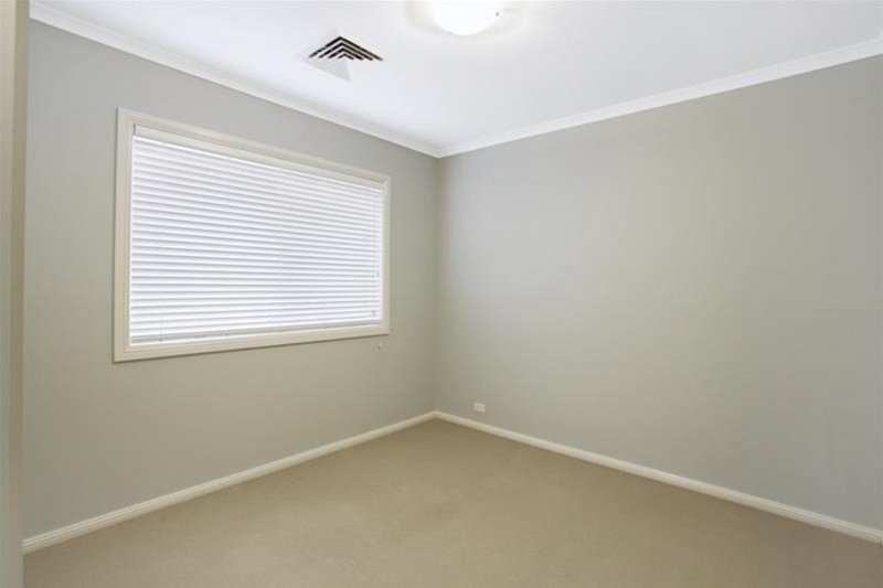 Photo - 43 Endeavour Circuit, Harrington Park NSW 2567 - Image 11