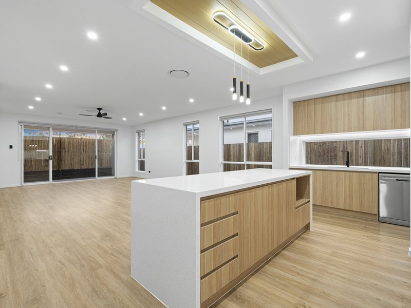 Photo - 43 Endeavour Circuit, South Maclean QLD 4280 - Image 4